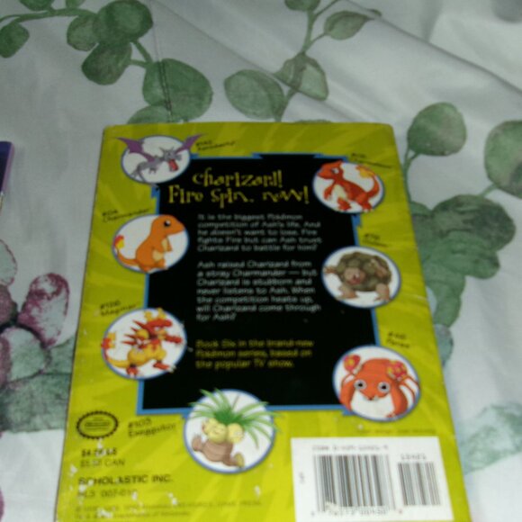 Vintage Pokemon Books Set of 2 - Picture 5 of 8